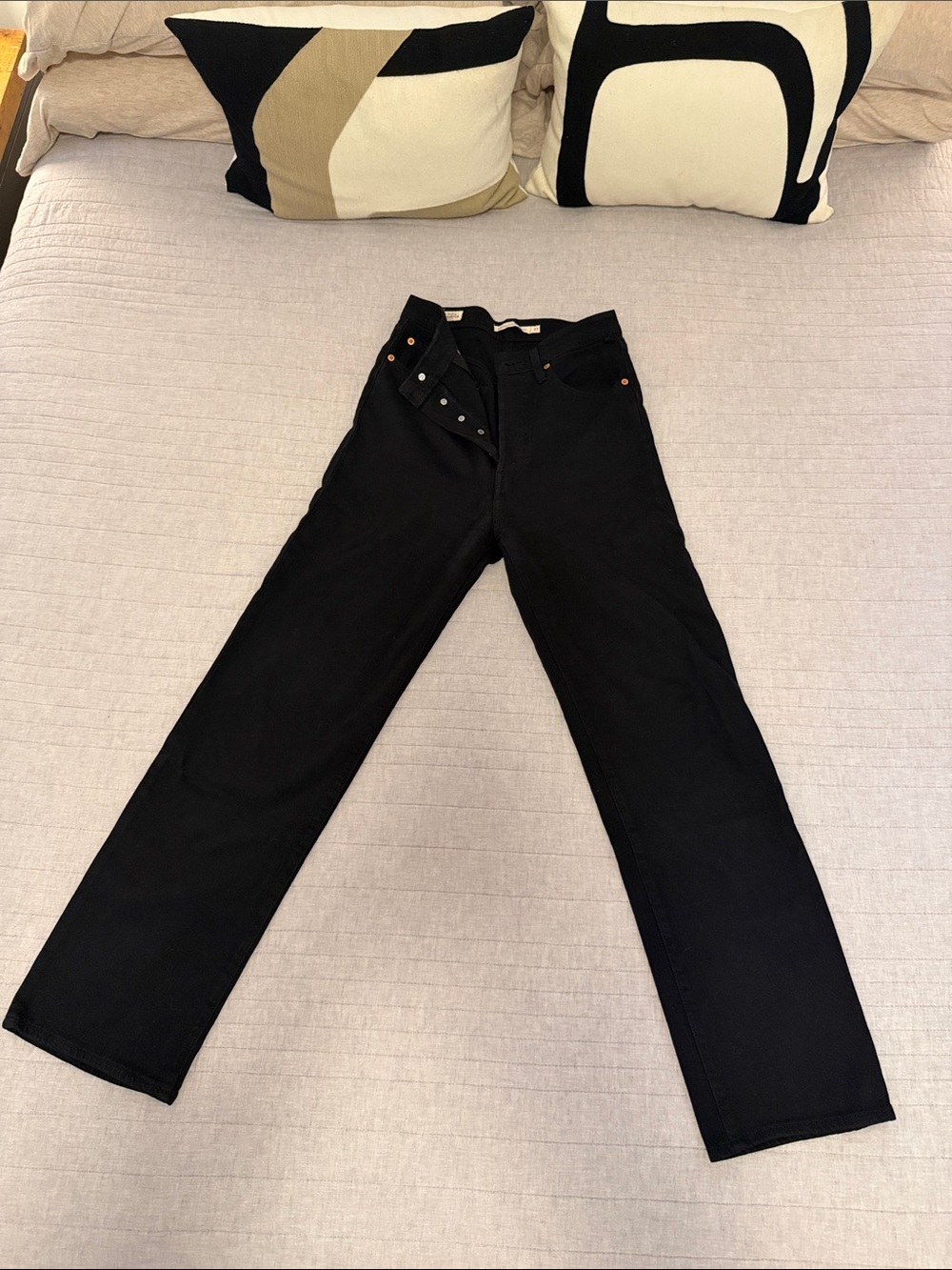 Levi's Ribcage Black Straight Leg Jeans